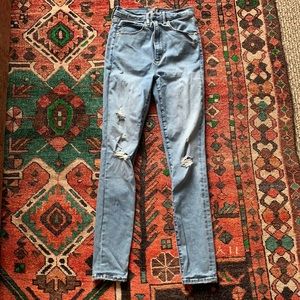 Abercrombie high-rise distressed jeans - 26